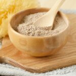 Natural Multani Mitti (Fuller’s Earth) Face & Body Care Powder (10 to 12 Gm / 1 Pkt) - Image 4