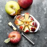 Stainless Steel Apple Cutter / Slicer with 8 Blades and Handle - Image 7