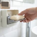 Wall Mounted Self-Draining Soap Holder (1 Pc)