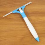 Multipurpose Window Cleaning Squeegee (1 Pc) - Image 9