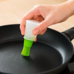 Silicone Cooking Oil Bottle With Basting Brush (Cap Not Include) - Image 3