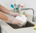 Large Disposable Gloves (100 Pcs): Clear Plastic, Multipurpose - Image 4