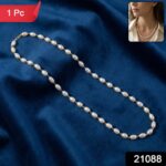 Elegant Pearl Beaded Necklace with Gold-Tone Link Detailing (1 Pc) - Image 2