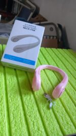 Portable Neck Fan: Holiday Hands Free Bladeless Neck Fan - Image 11