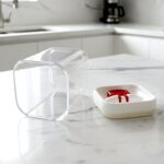 Airtight Lock & Seal Transparent Kitchen Storage Container (1100 ML) - Image 4