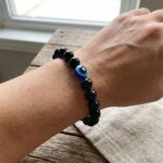 Elegant Dual-Tone Crystal Beaded Stretch Bracelet (1 Pc) - Image 4