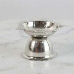 Stainless Steel Sunflower Design Diya Stand (Small Size / 1 Pc) - Image 4