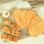 Maniarr's Ginger Chilli Khakhra Wheat Chips (58 Gm) - Image 2