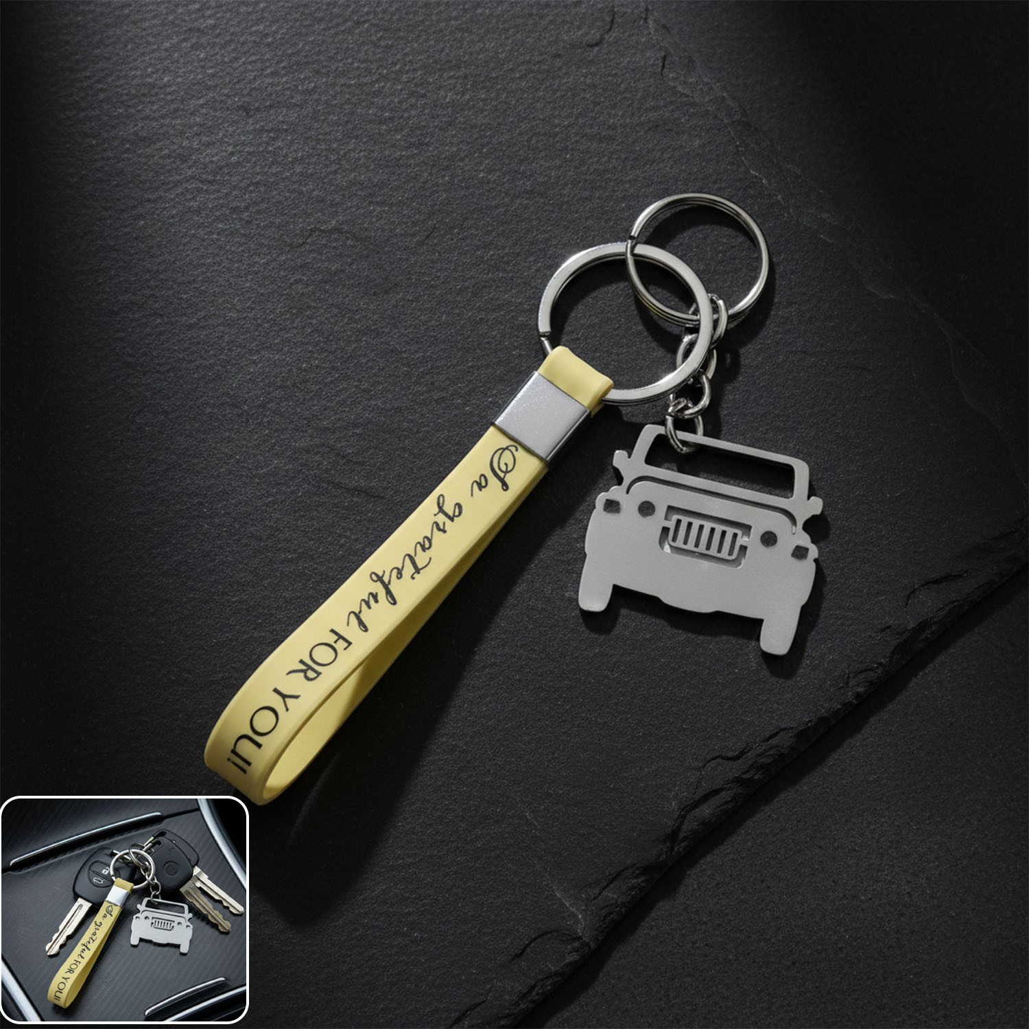 Keychain01-WOKSU-01.jpg Stylish Dual-Keyring Metal Car Keychain Set (1 Set) - Image 1