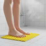Multipurpose Anti-Slip Bathroom Massage Mat with Suction Cups (33 × 21 cm) - Image 4