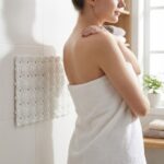 Anti-Slip Bathroom Massage Mat with Suction Cups (33 × 21 cm / 4 Pc) - Image 3