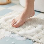 Anti-Slip Bathroom Massage Mat with Suction Cups (33 × 21 cm / 4 Pc) - Image 4