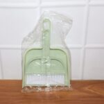 2-in-1 Handheld Cleaning Dustpan - Image 9