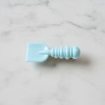 Cute Mini Spade & Leaf Shape Hair Clip Set (2 Pc) - Image 7