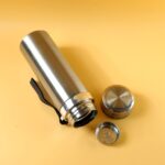 Stainless Steel Vacuum Insulated Flask Bottle with Leakproof Lid (1 Pc, 800 ML) - Image 5