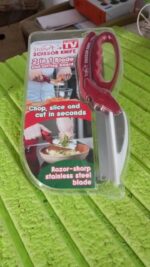2-in-1 Kitchen Scissor – Spring Locking Knife & Chopping Board (1 Pc) - Image 7